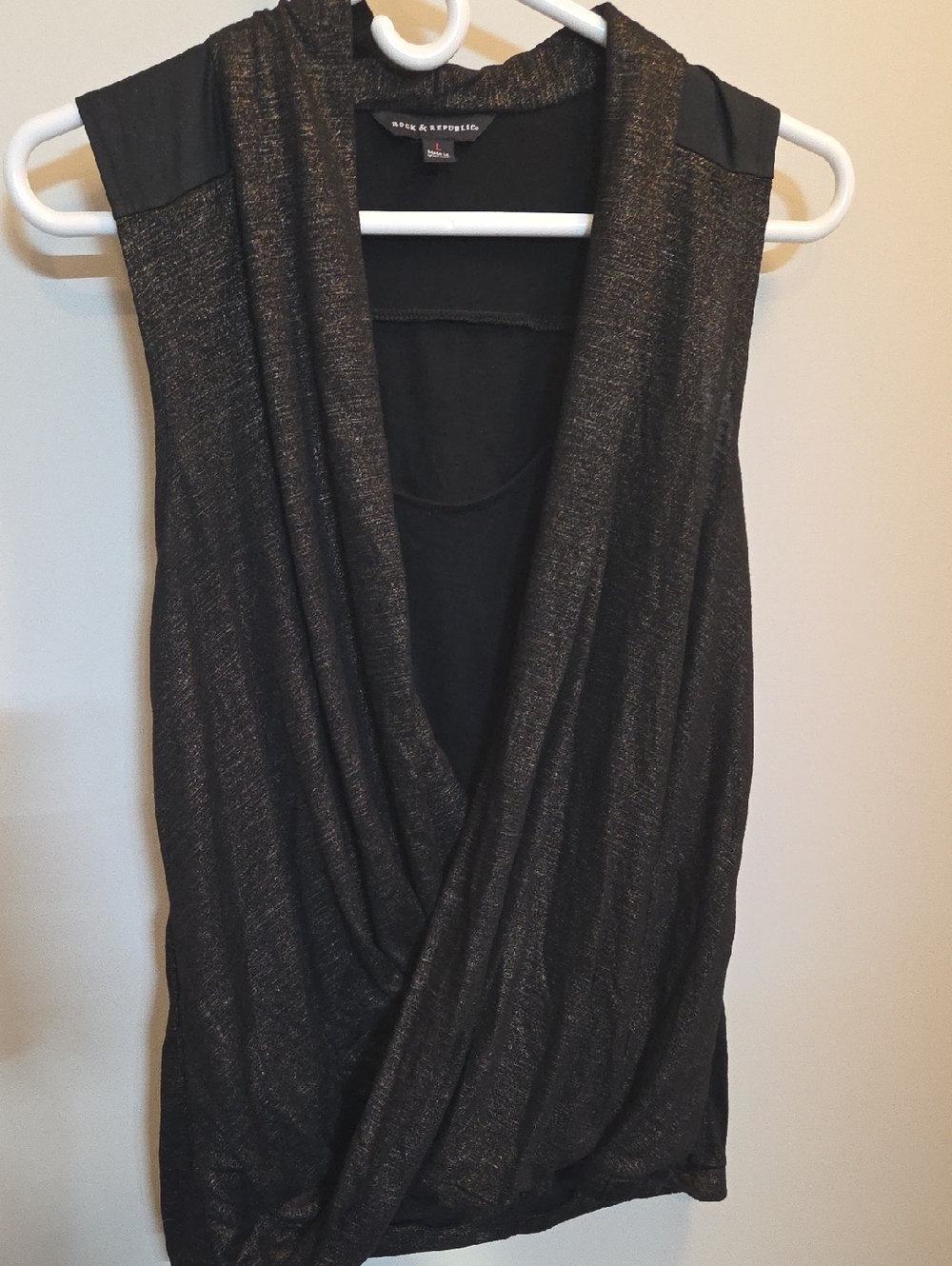 Rock & Republic Metallic Black Crossfront Blouse (I80)